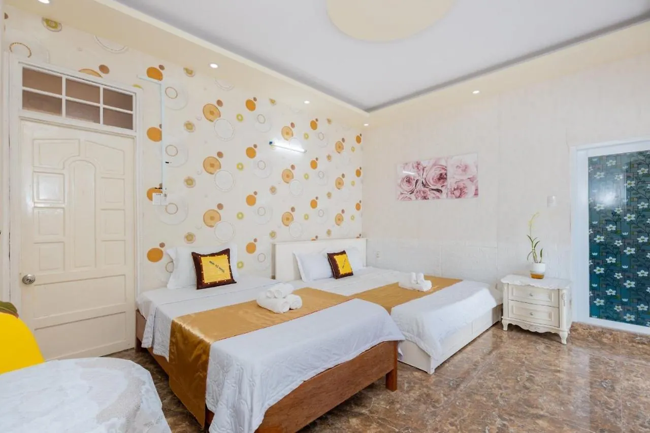 Quynh Nhu Booking Vung Tau Vietnam